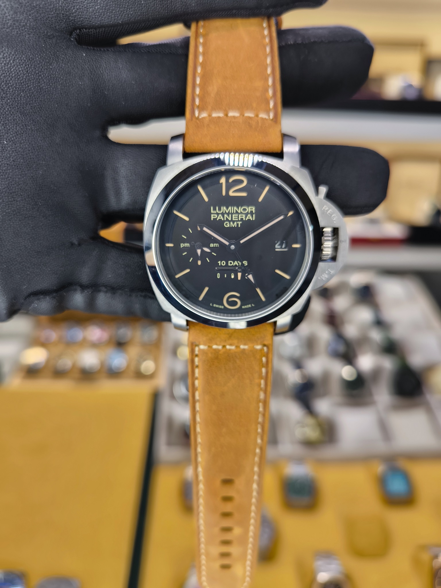 Luminor Gmt 10 Days