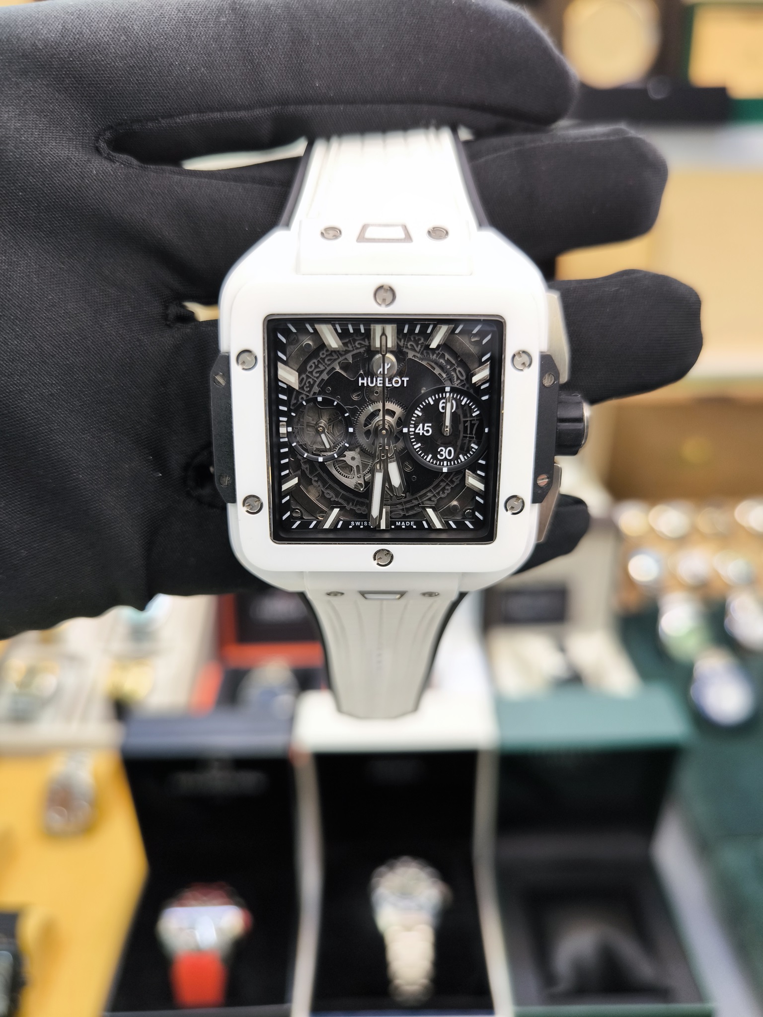 HUBLOT SQUARE BANG UNICO WHITE CERAMIC 821.HX.0170.RX ETA SAAT