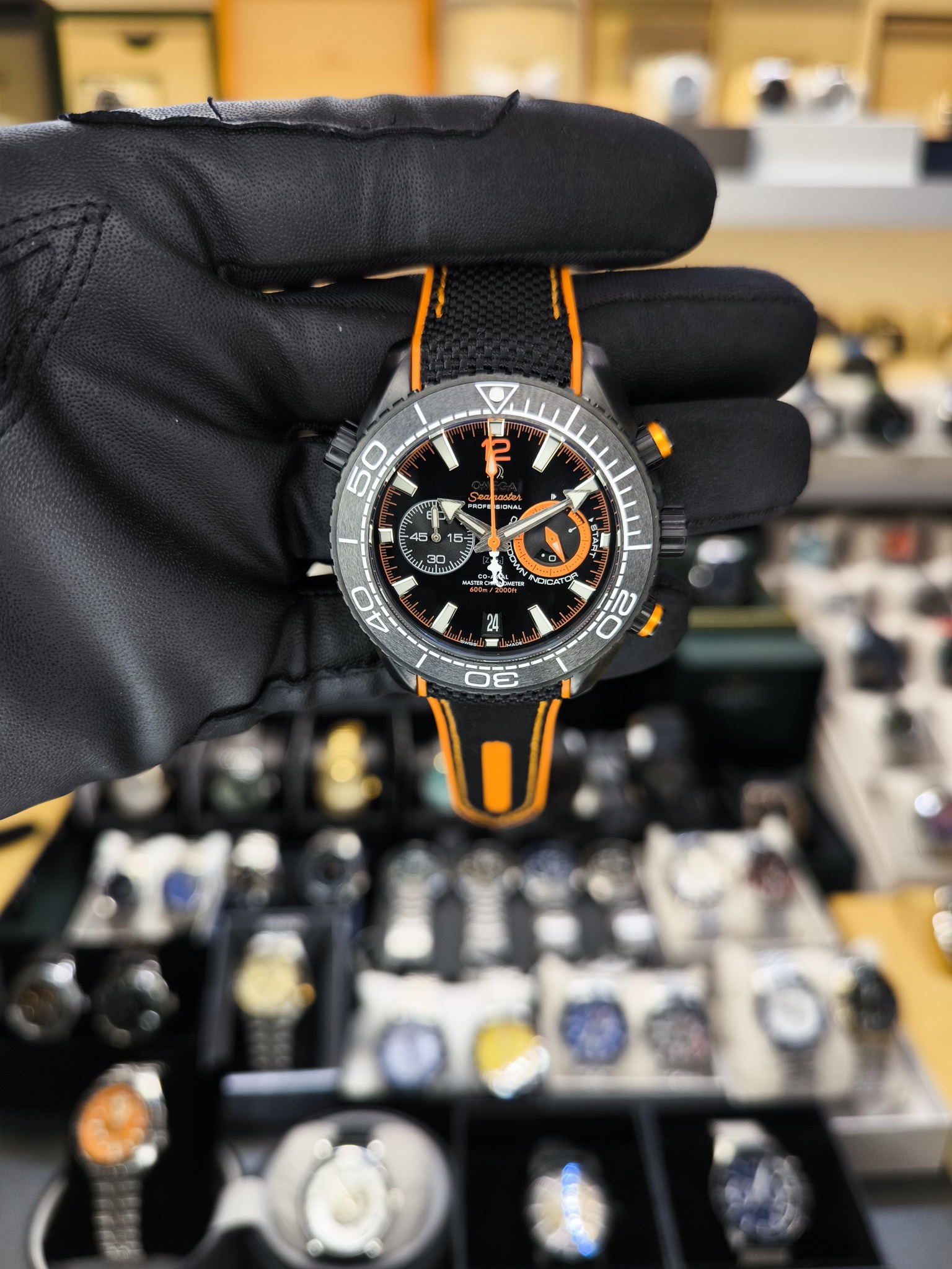 PLANET OCEAN EMIRATES YENI ZELLANDA 600M CO-AXIAL CHRONOMETER