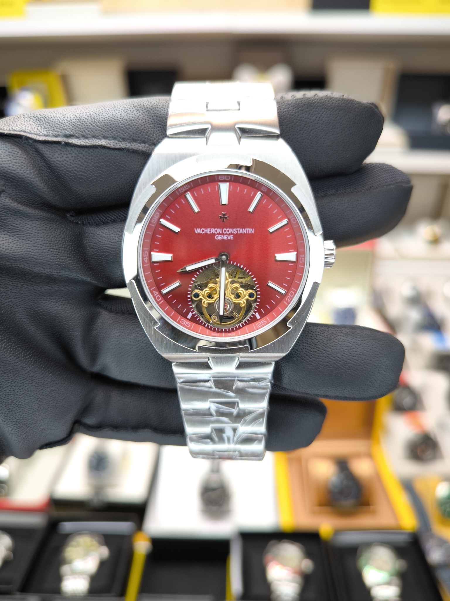VACHERON CONSTANTIN OVERSEAS OTOMATİK