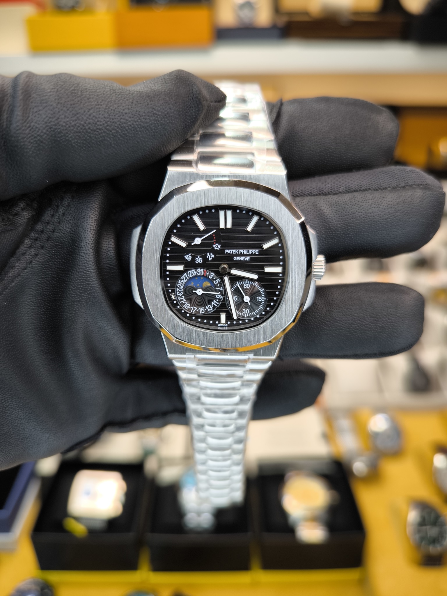 NAUTILUS 5712