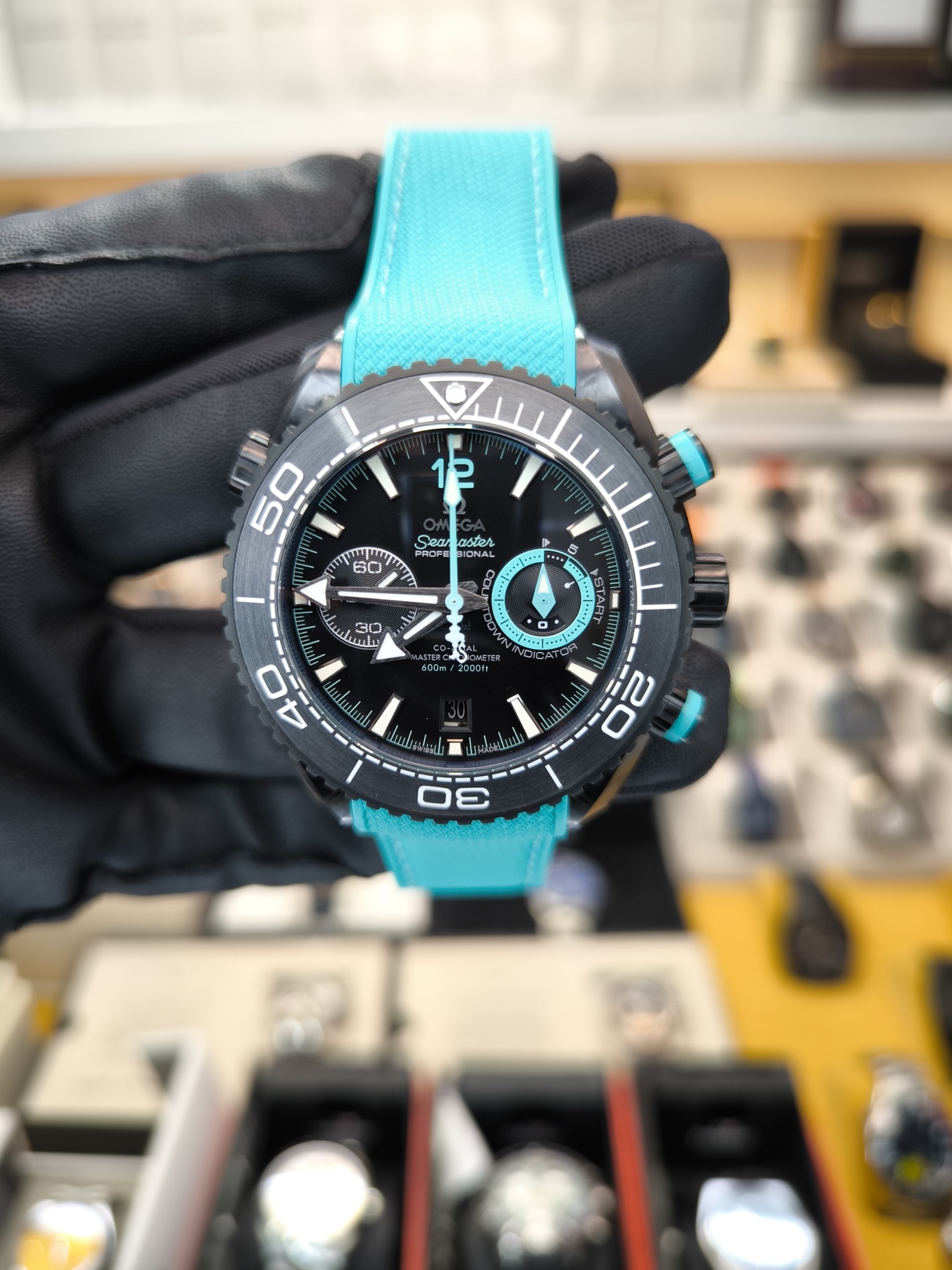 SEAMASTER PLANET OCEAN ETNZ EDITION ETA SAAT