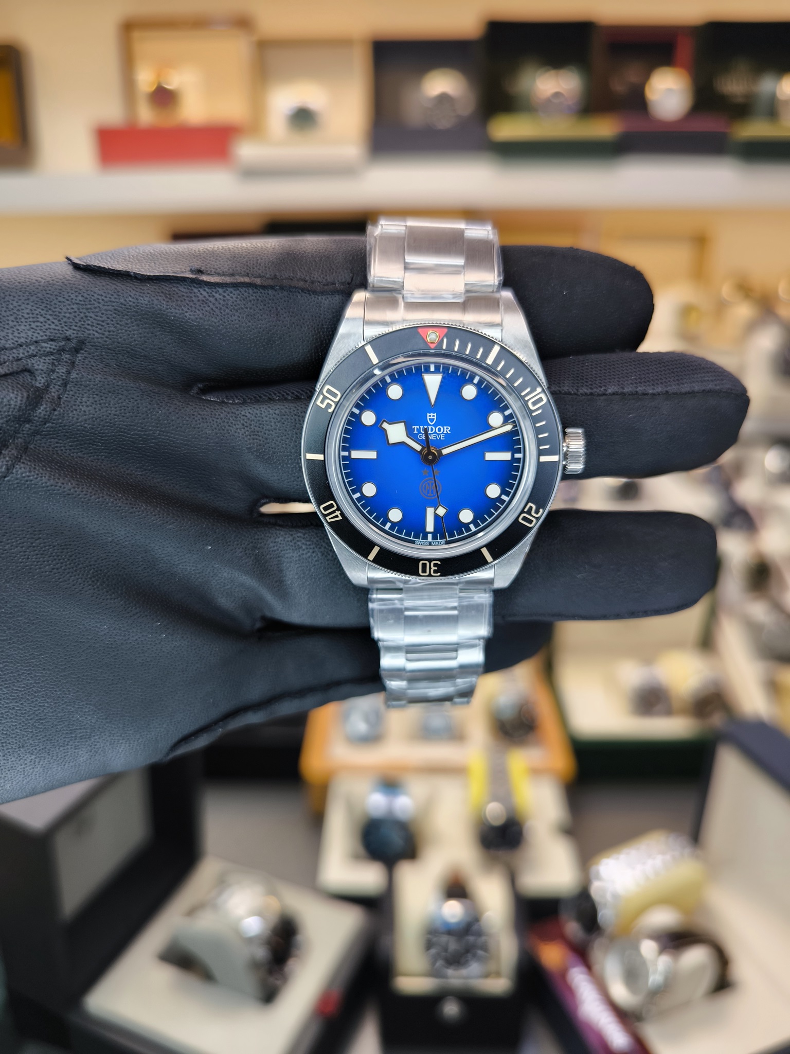 TUDOR BLACK BAY 58 SS INTER MILAN LIMITED EDITION M79030N ETA SAAT