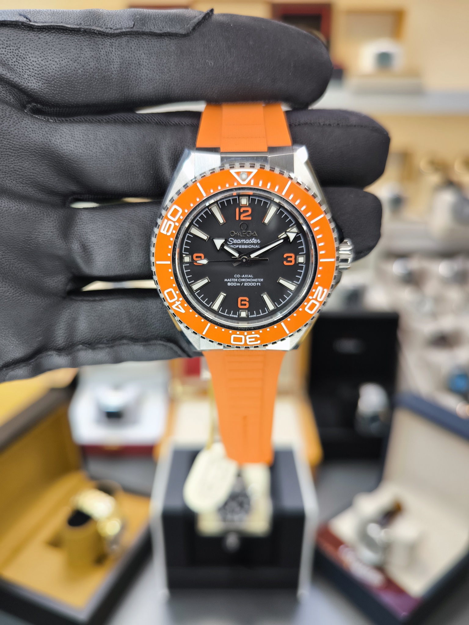 SEAMASTER PLANET OCEAN 600M 42MM  217.32.42.21.01.004 ETA SAAT