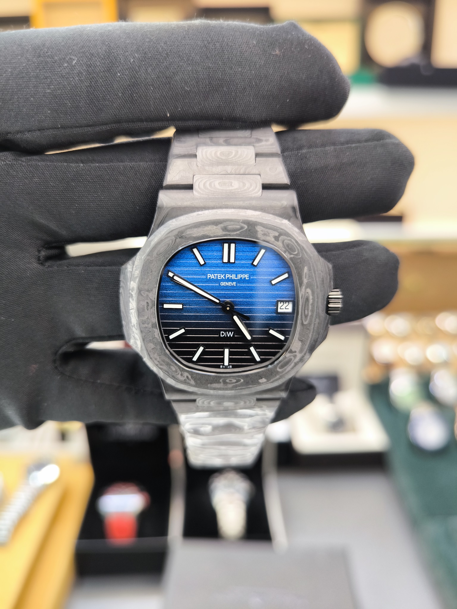 5711 DIW CARBON ETA SAAT