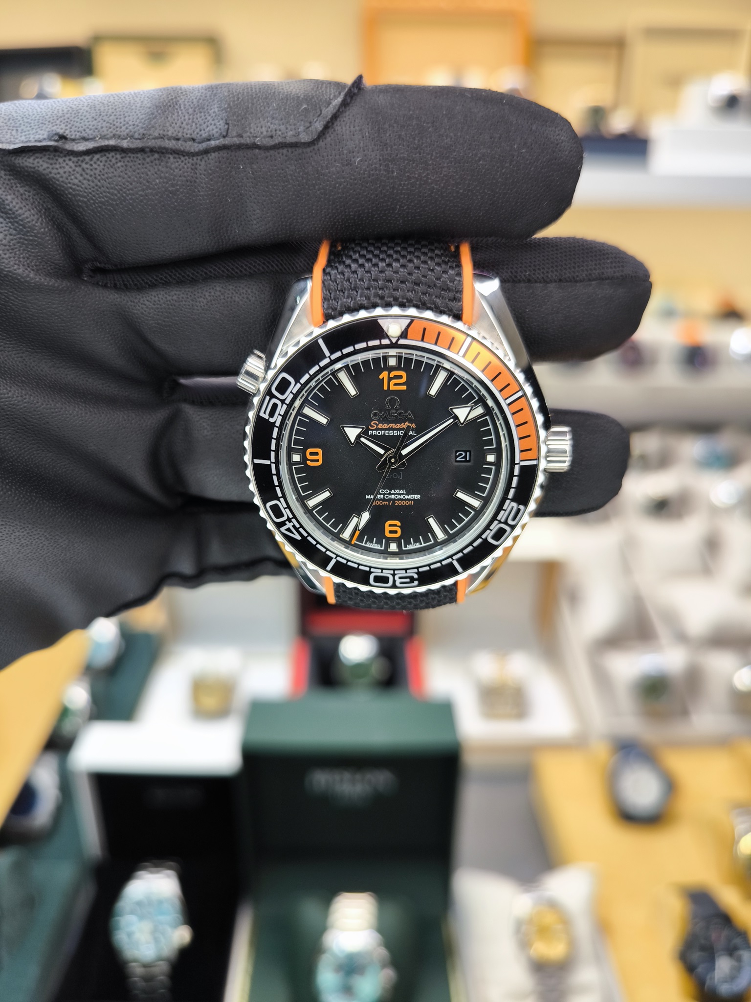 PLANET OCEAN 600M CO-AXIAL CHRONOMETER