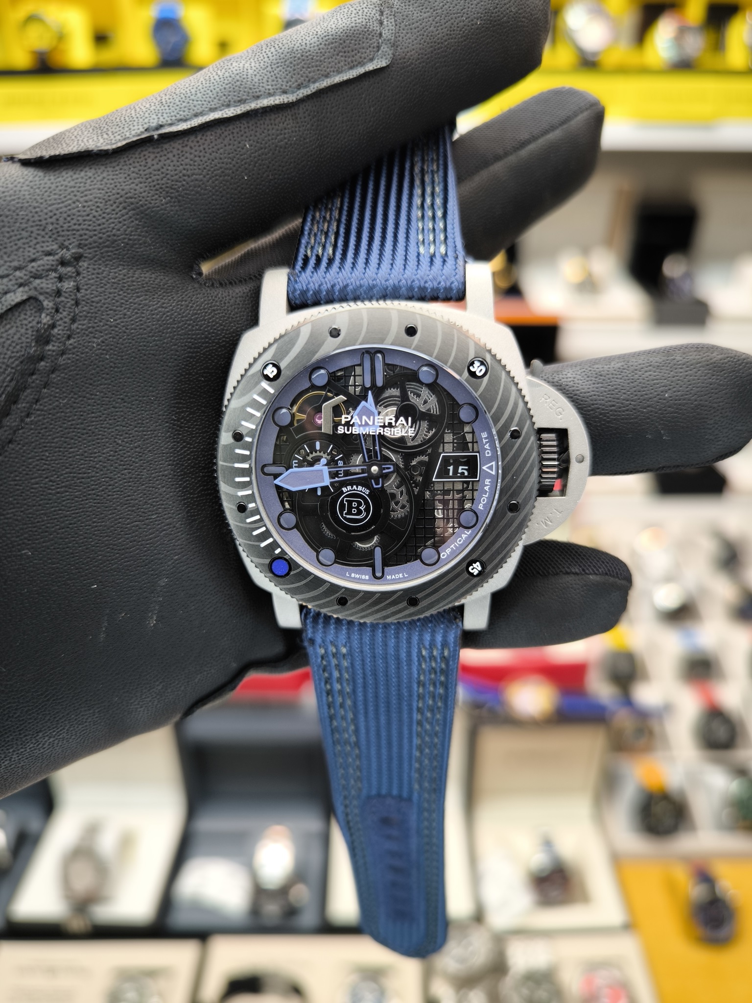 SUBMERSIBLE AUTOMATIC