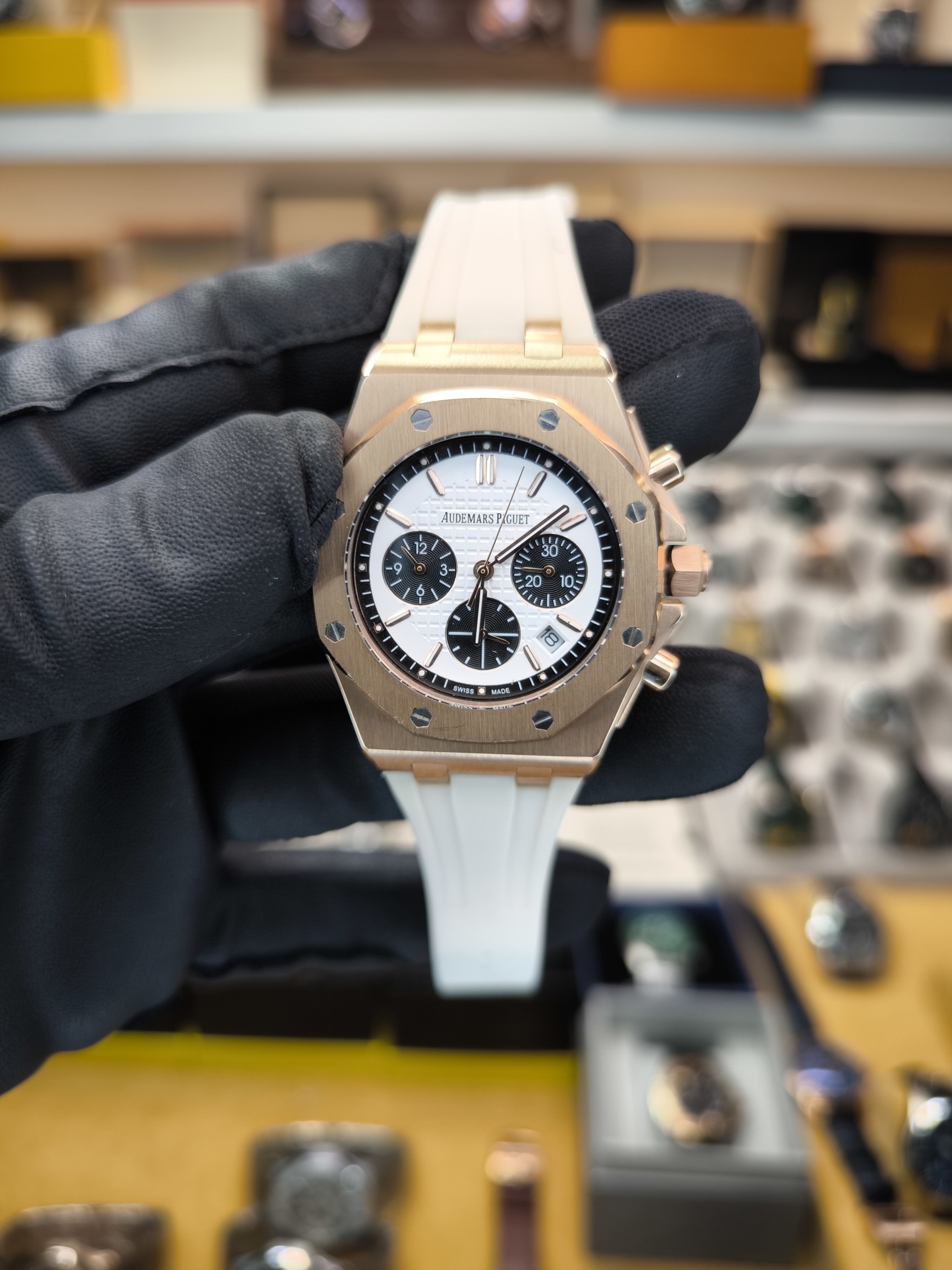 AUDEMARS PIGUET ROYAL OAK CHRONOGRAPH KADIN REPLİKA SAAT
