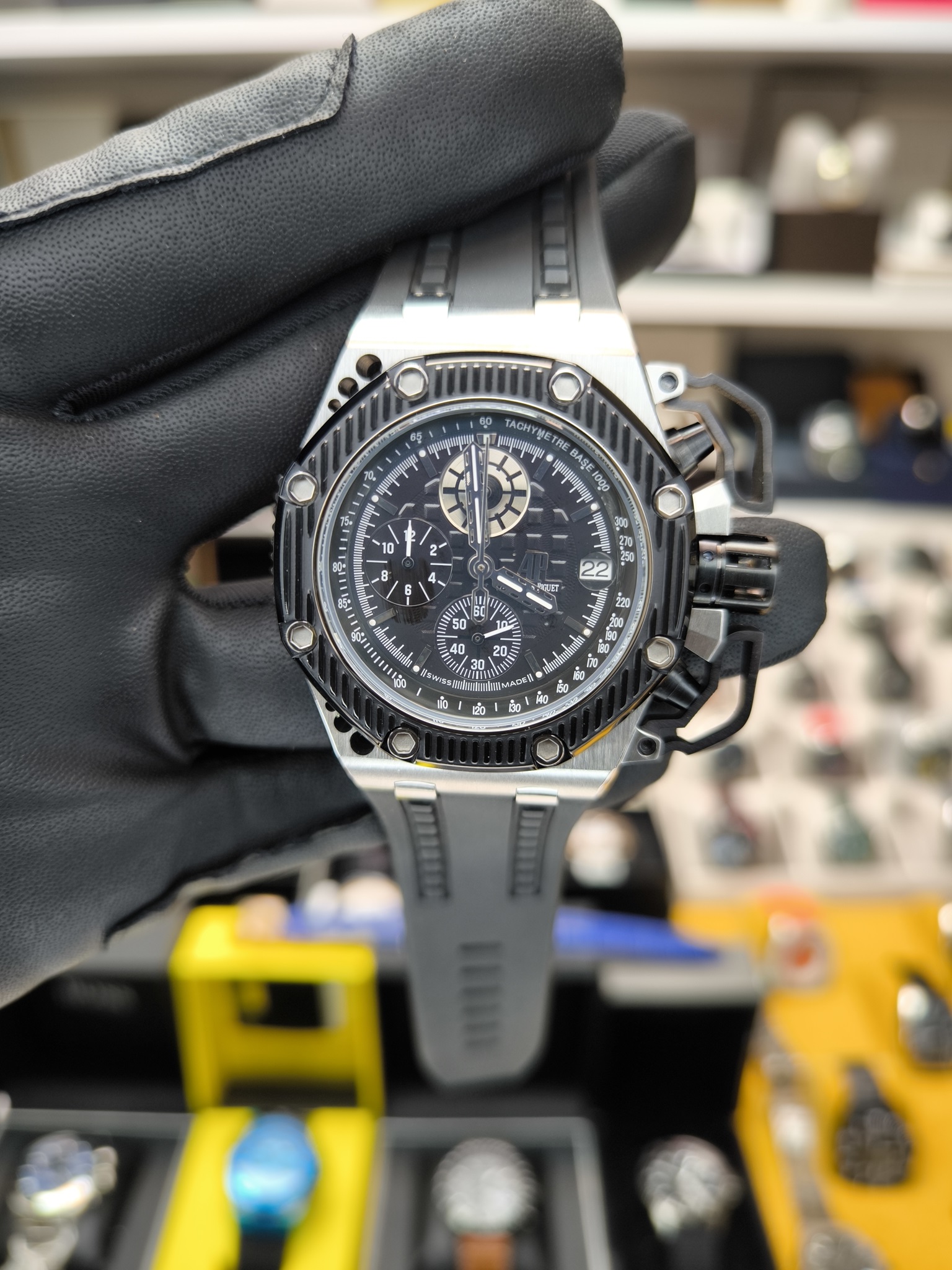 ROYAL OAK OFFSHORE SURVIVOR CHRONOGRAPH