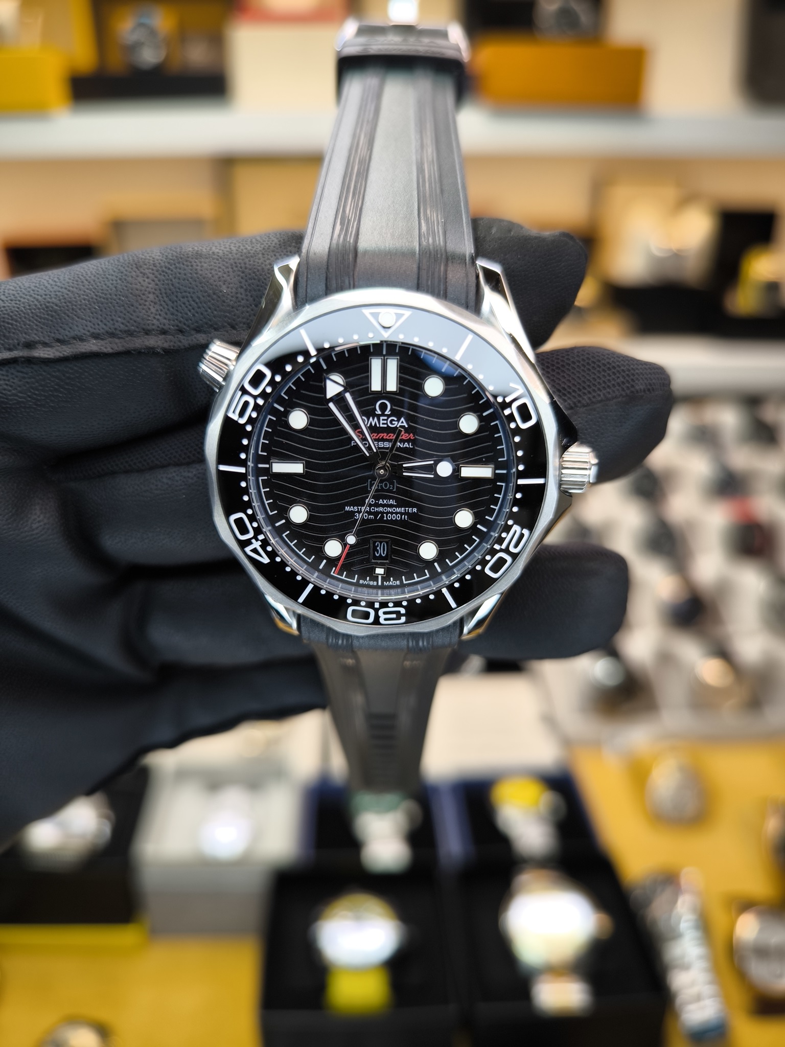 DIVER 300M CO-AXIAL MASTER CHRONOMETER