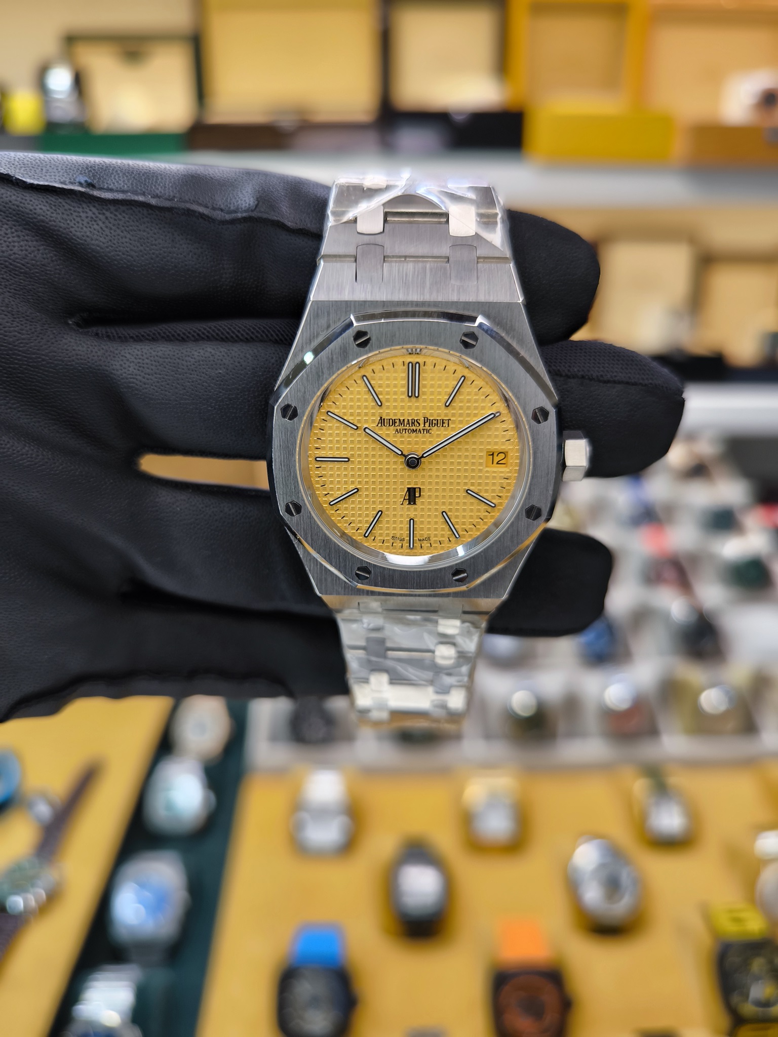 ROYAL OAK EXTRA THIN ETA SAAT