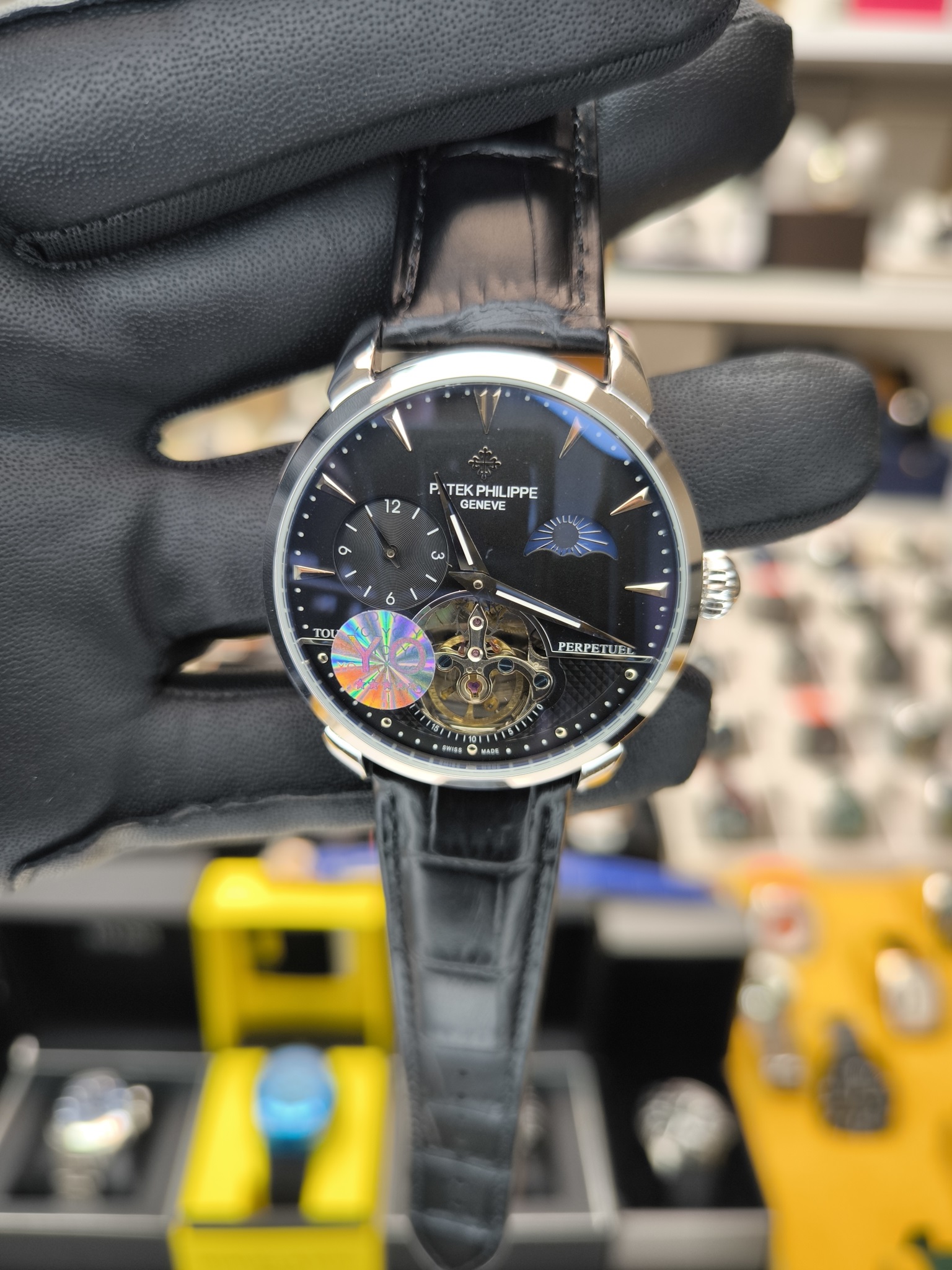 GRAND COMPLICATIONS