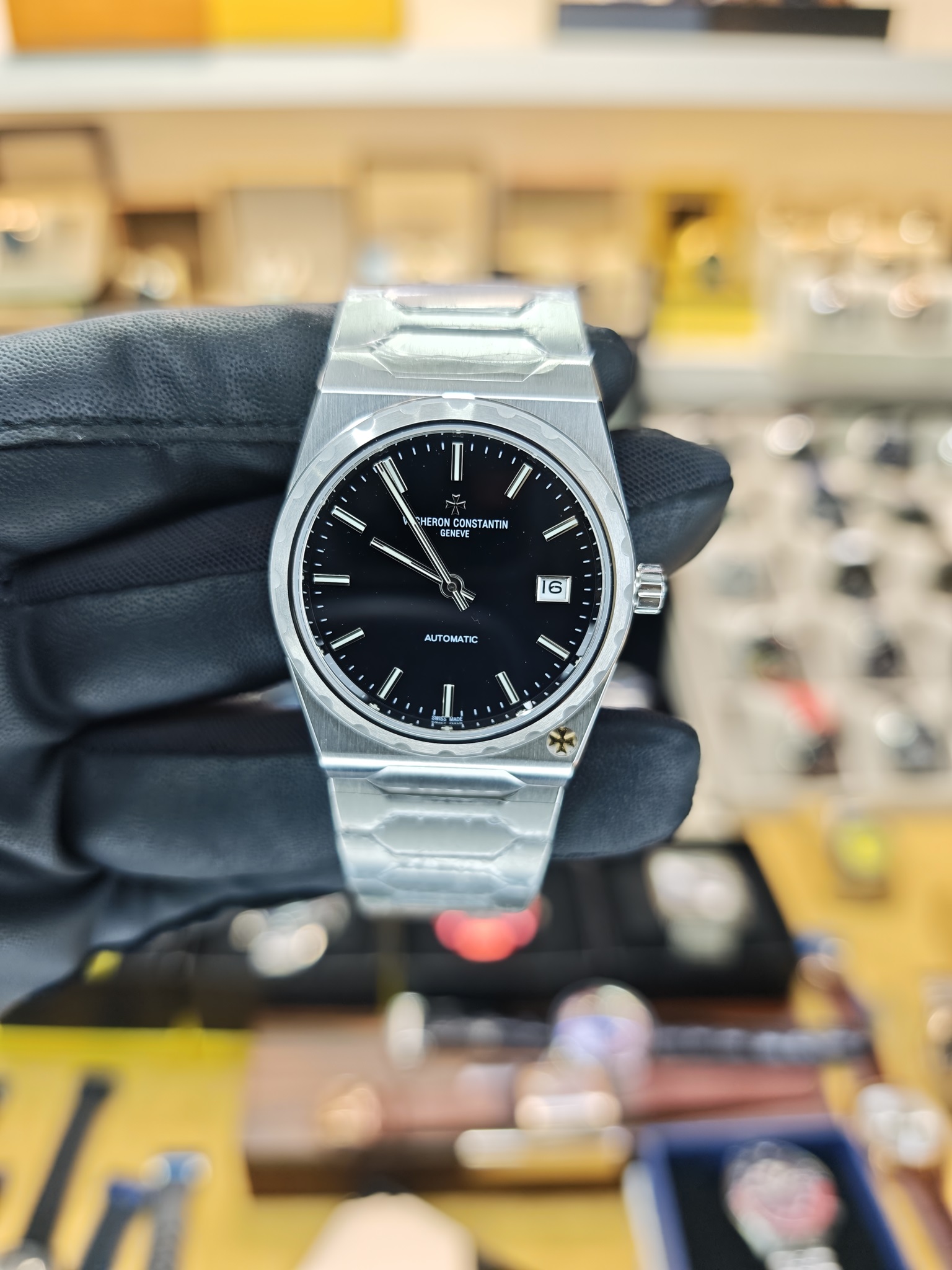 VACHERON CONSTANTIN HISTORIQUES 222 BLACK DIAL ETA SAAT