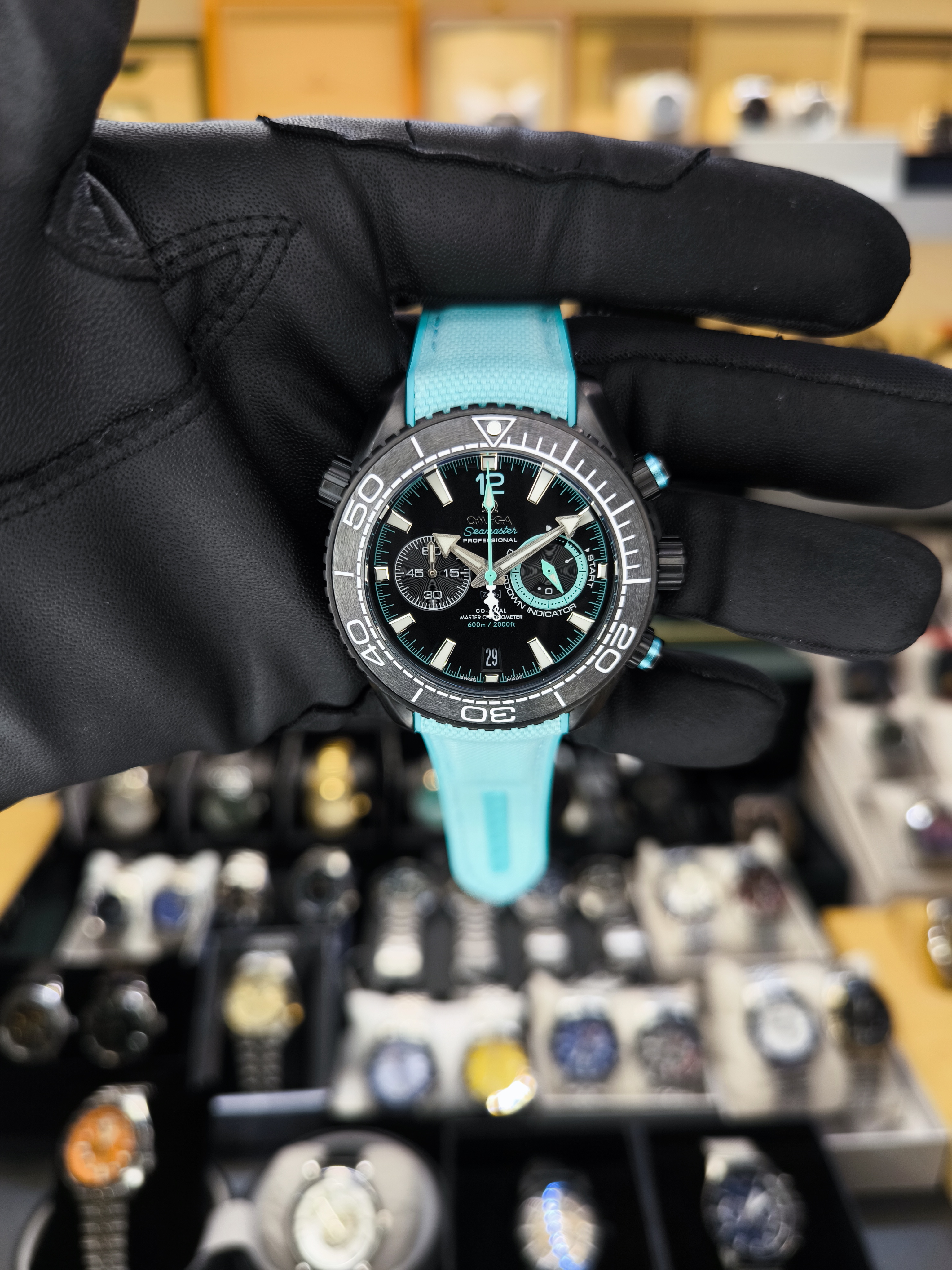 PLANET OCEAN EMIRATES YENI ZELLANDA 600M CO-AXIAL CHRONOMETER