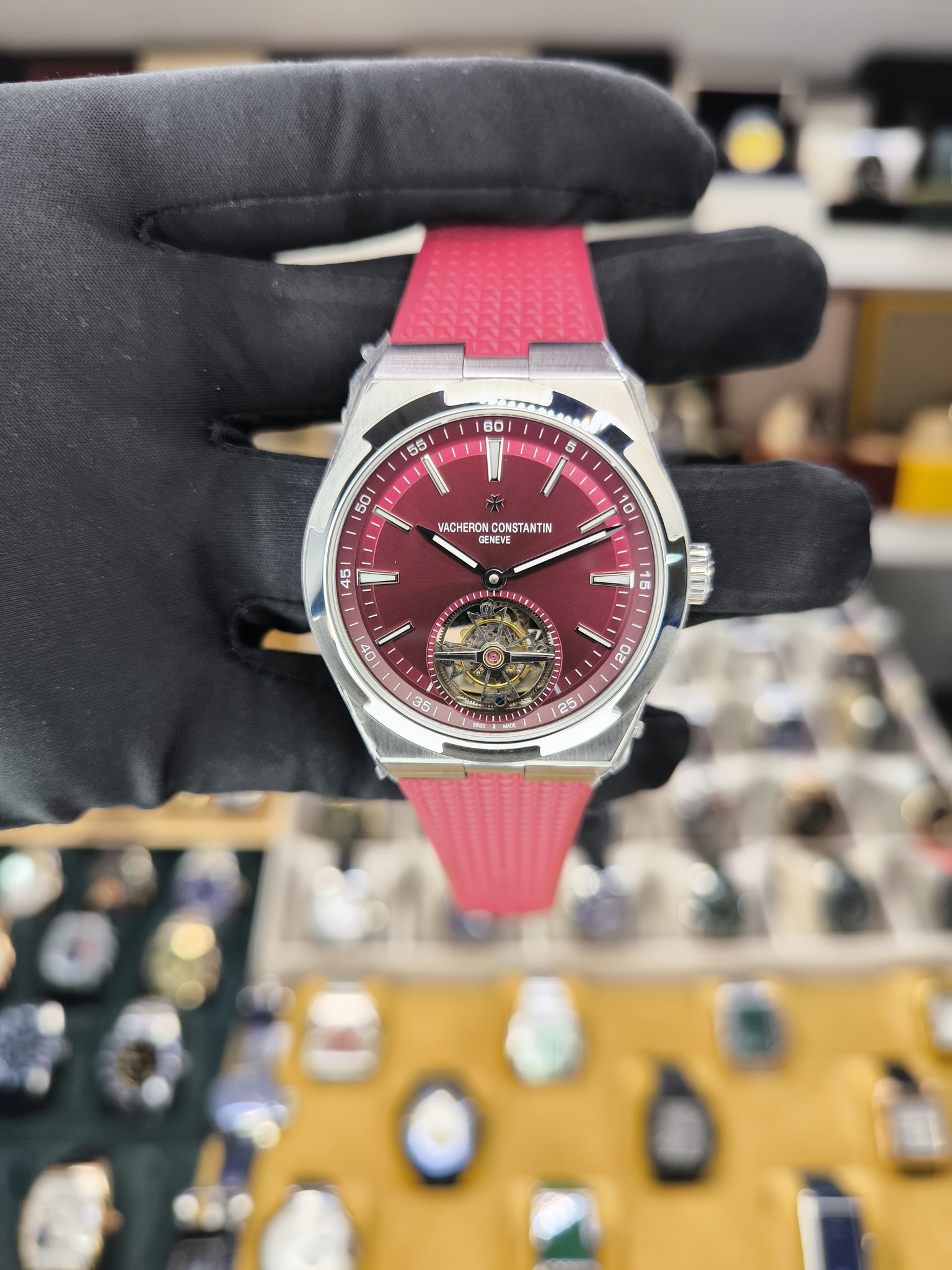 Vacheron Constantin Overseas 4520V 210A B128 Eta Saat