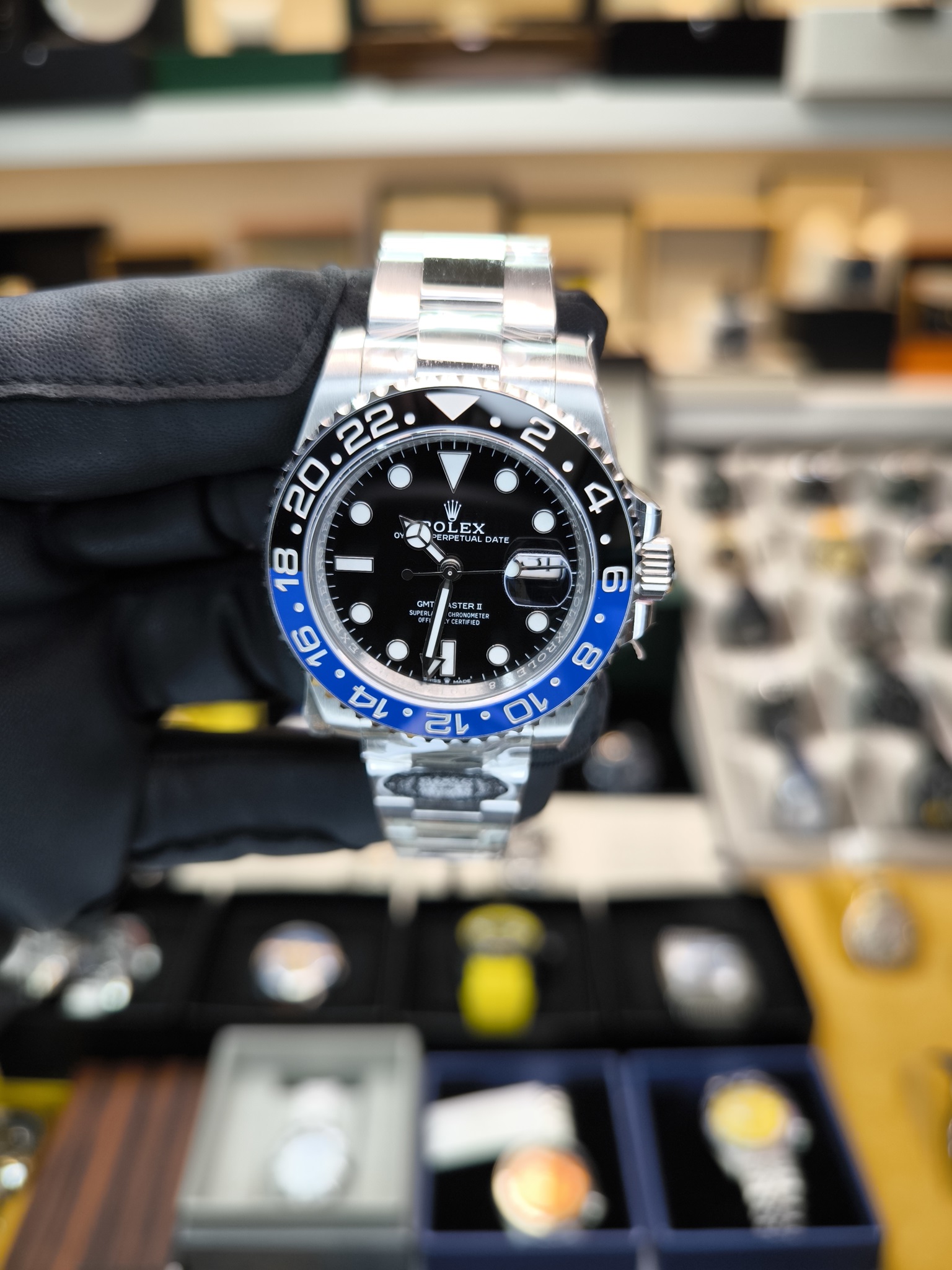 GMT-MASTER II BATMAN OYSTER 116710BLNR ETA SAAT