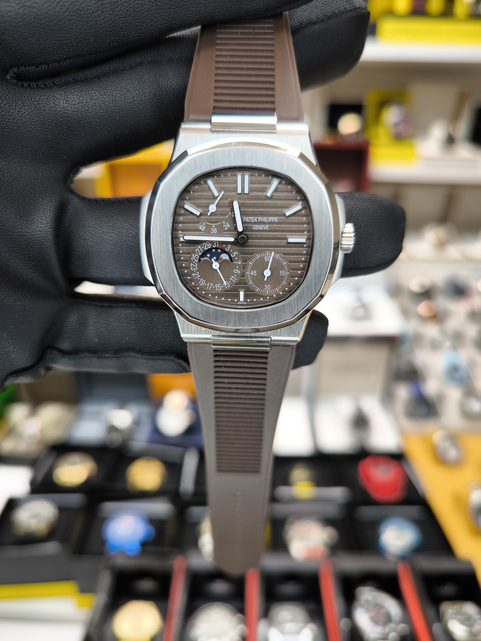 NAUTILUS 5712