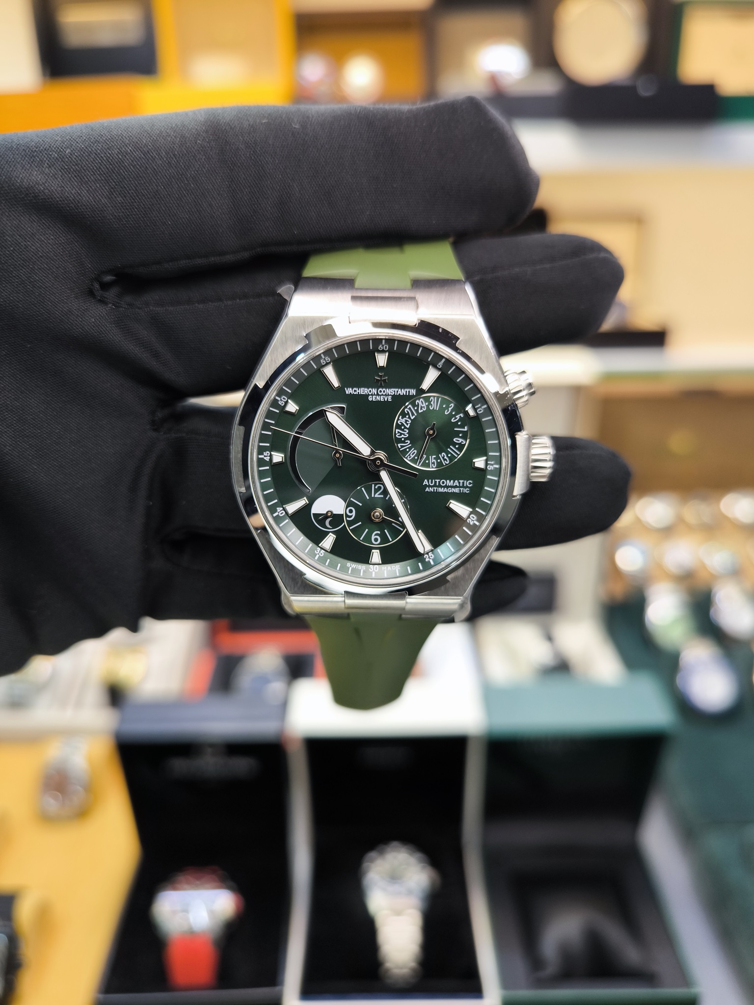 VACHERON CONSTANTIN OVERSEAS DUAL TIME REGULATOR ETA SAAT
