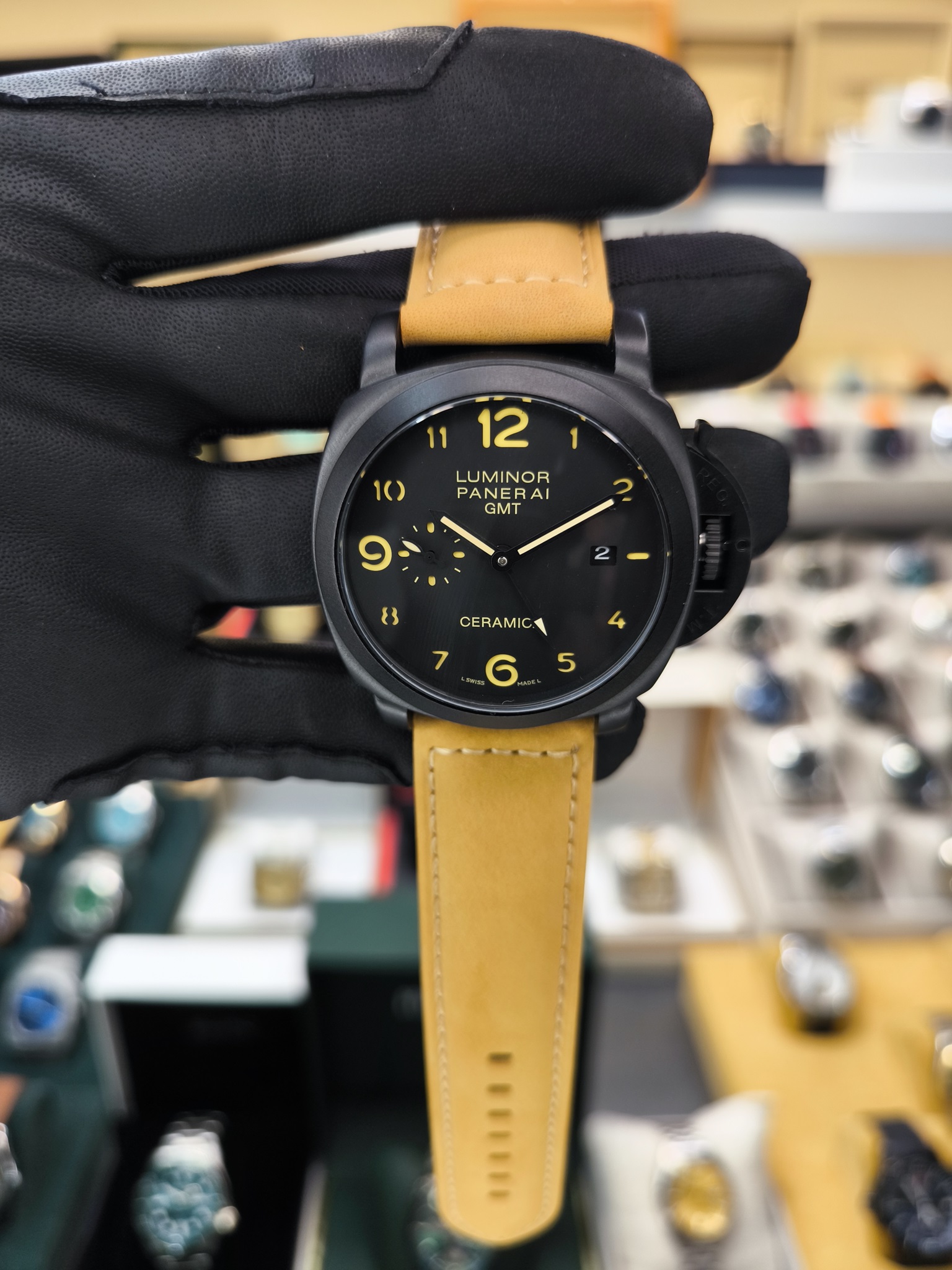 LUMINOR PANERAI GMT