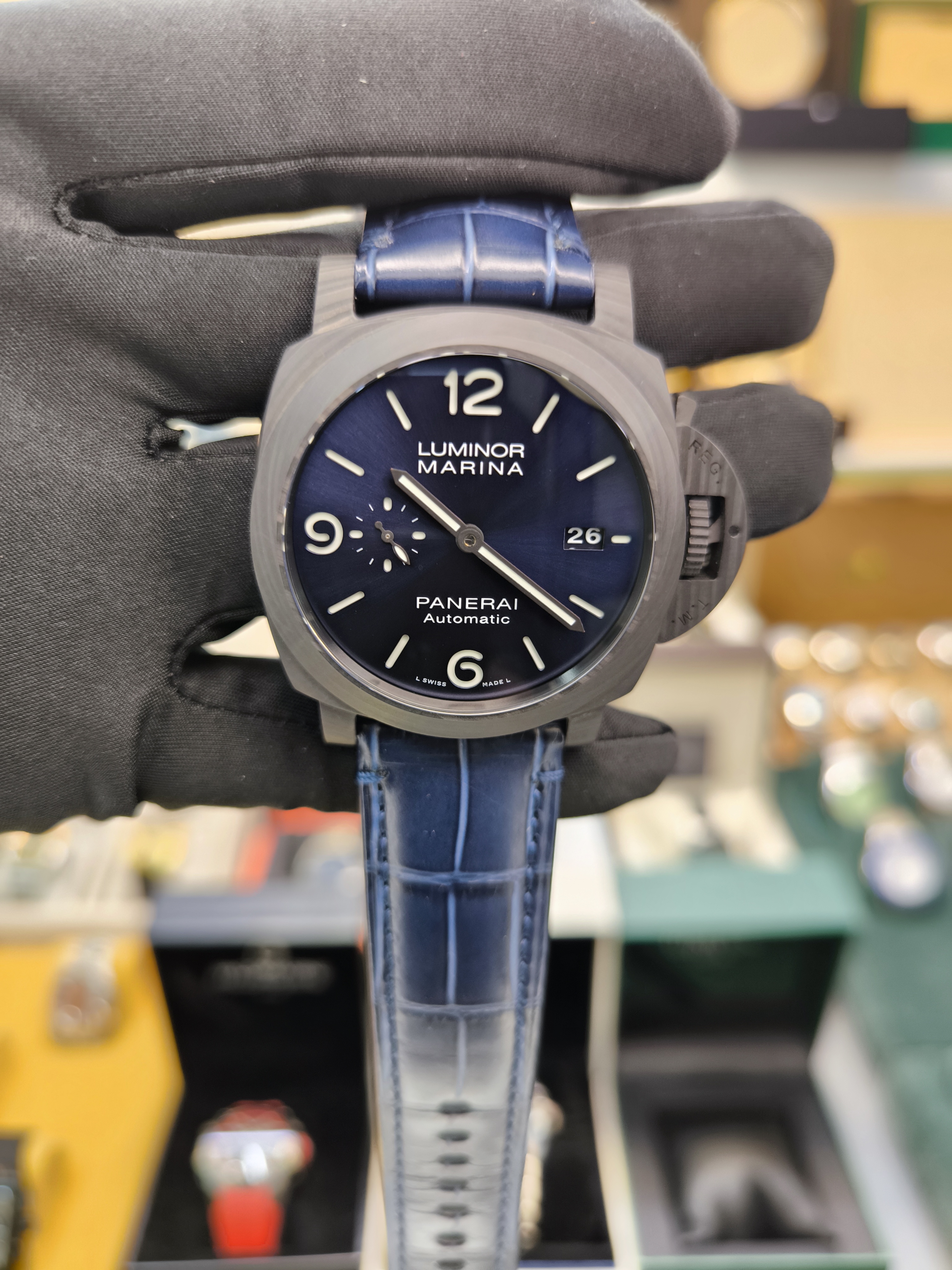 PANERAI LUMINOR MARINA CARBON  ETA SAAT