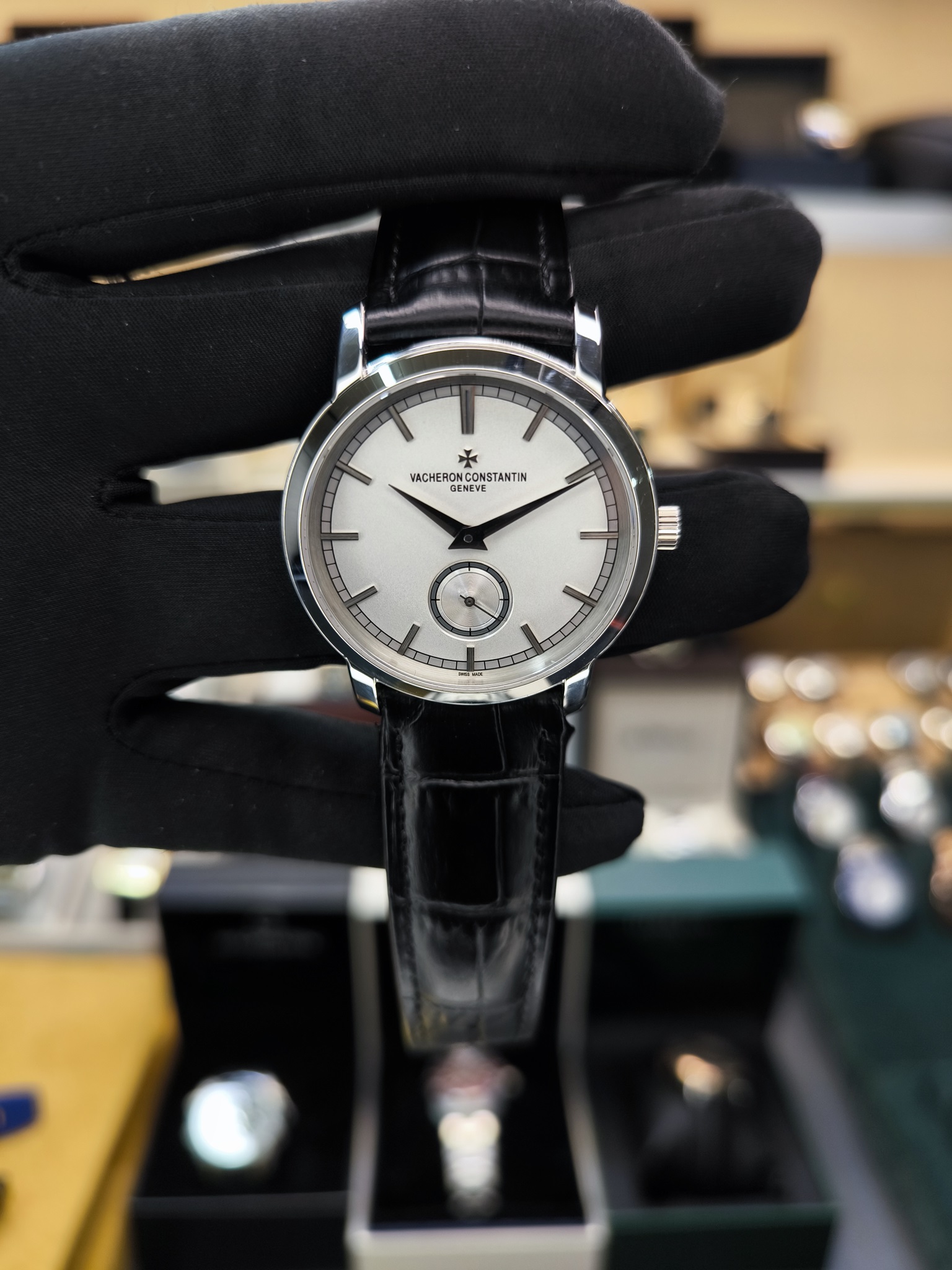 VACHERON CONSTANTIN TRADITIONELLE 82172/000G-9383 ETA SAAT