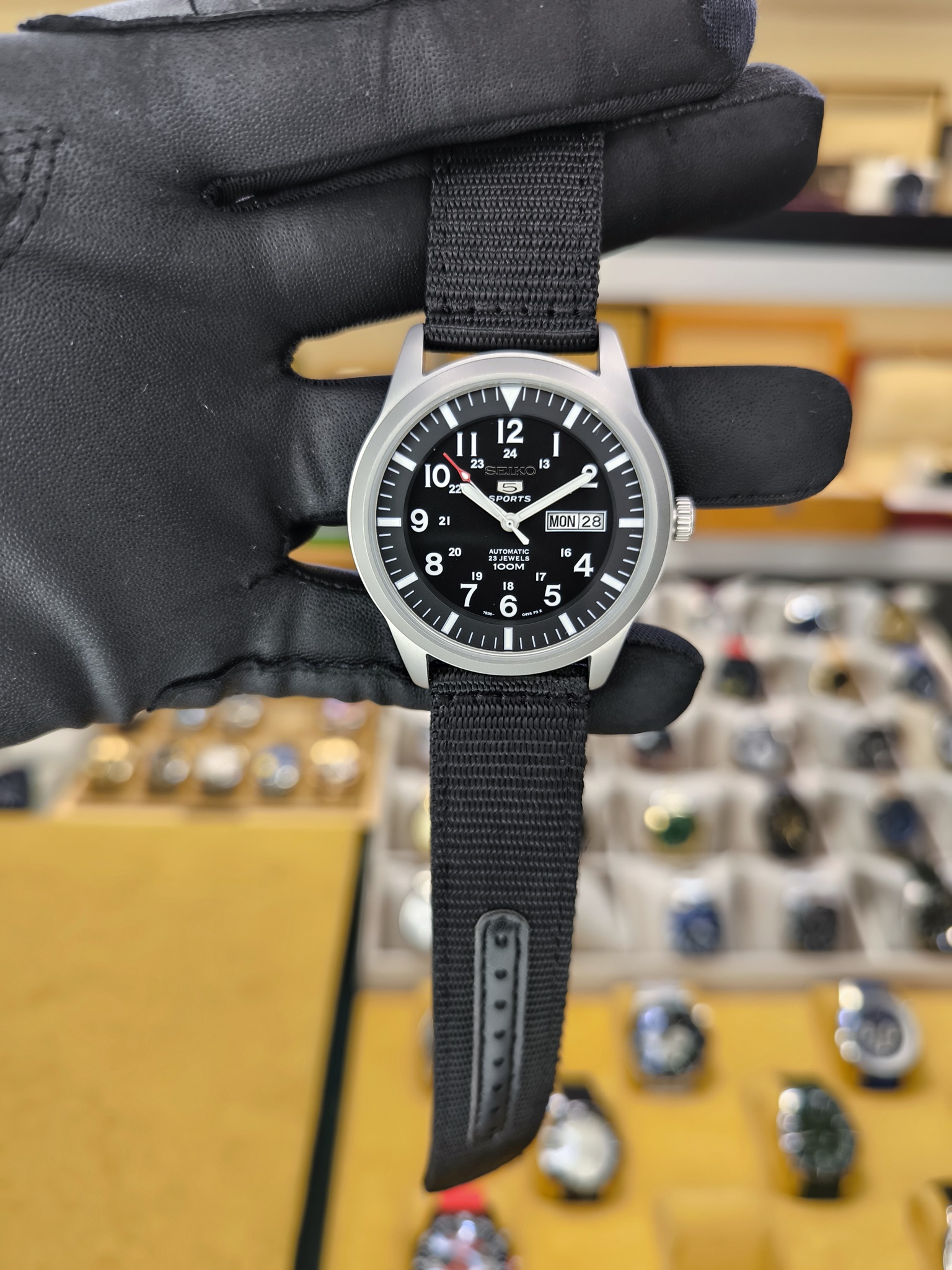 SEIKO 5 SPORTS SNZG15 OTOMATİK REPLİKA SAAT