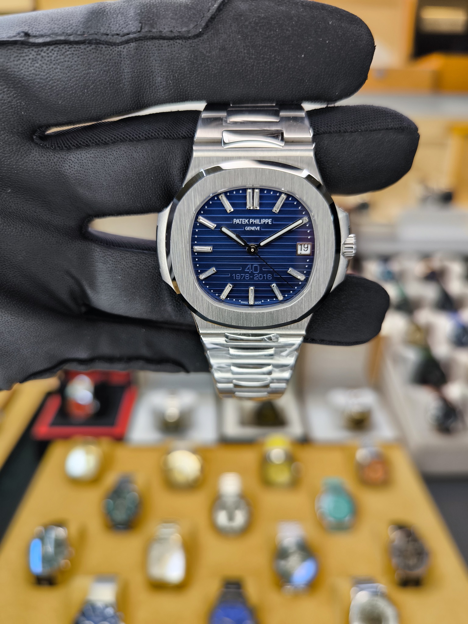 PATEK PHILIPPE NAUTILUS 5711 40TH LIMTED EDITION SAAT