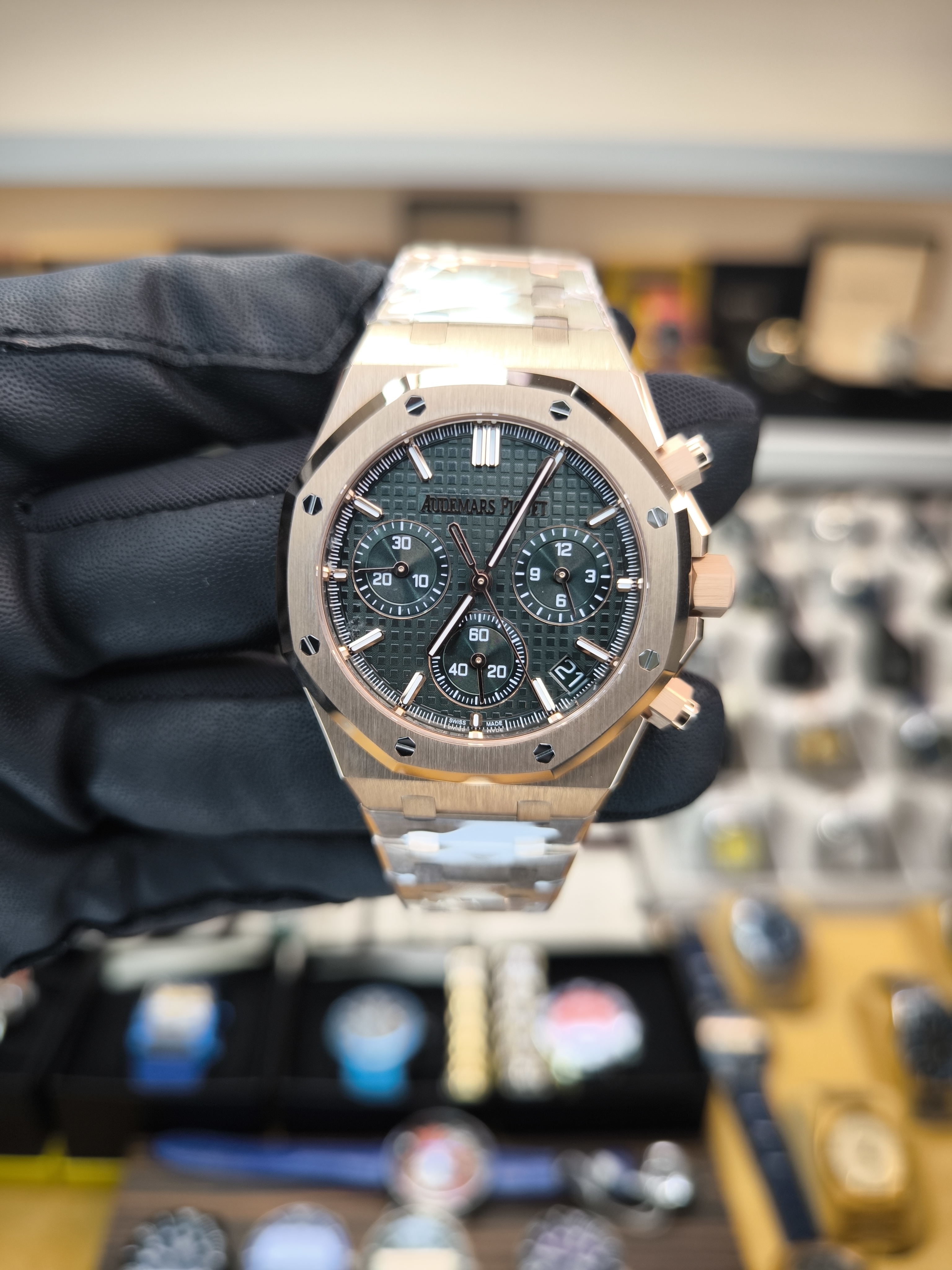 ROYAL OAK AUTOMATIC CHRONORAPH GREEN DIAL  ETA SAAT