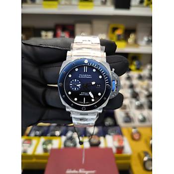 Submersible Blu Notte