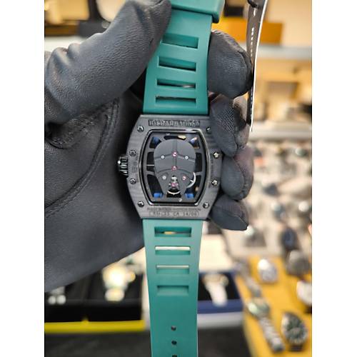 RM SKULL OTOMAT�K CARBON