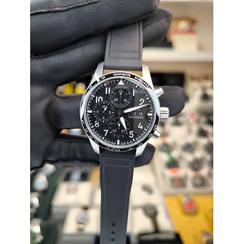IWC PILOT PERFORMANCE CHRONOGRAPH 41AMG IW388305 ETA SAAT
