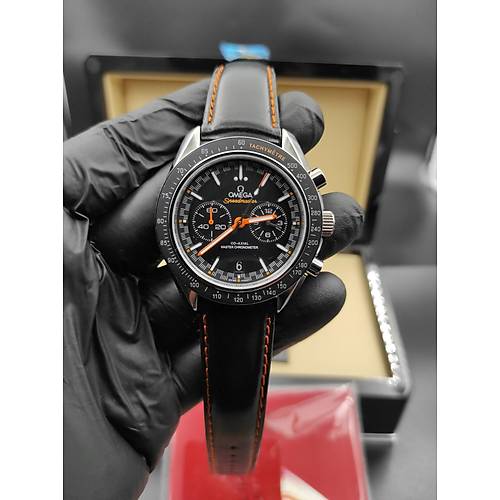 MOONWATCH PROFESSIONAL RACING CHRONOGRAPH