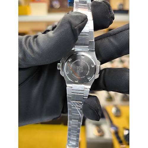 NAUTILUS 5718 KADIN REPL�KA SAAT