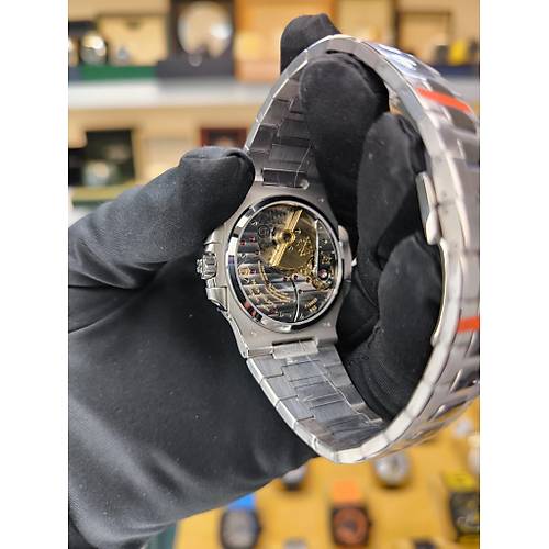 PATEK PHILIPPE NAUTILUS 5712 ETA SAAT