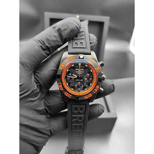 CHRONOMAT 44 CRONOGRAPH BLACKSTEEL RAVEN SPEC�AL ED�T�ON