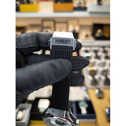 MP 09 AXIS TOURBILLON