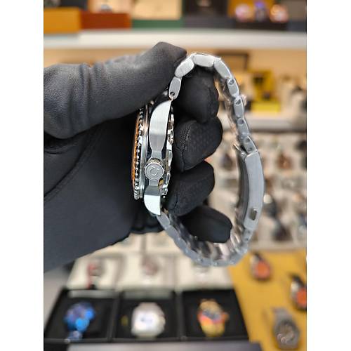 SEAMASTER PLANET OCEAN 6000M ULTRA DEEP 215.30.46.21.06.001 ETA SAAT