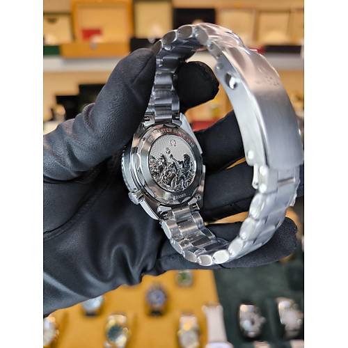 SEAMASTER PLANET OCEAN 600M 39.5MM  215.30.40.20.03.002 ETA SAAT