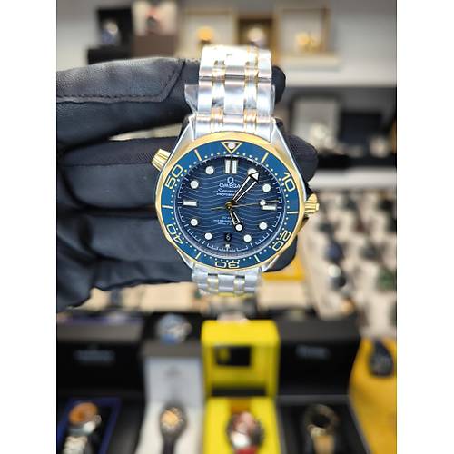 DIVER 300M CO-AXIAL MASTER CHRONOMETER