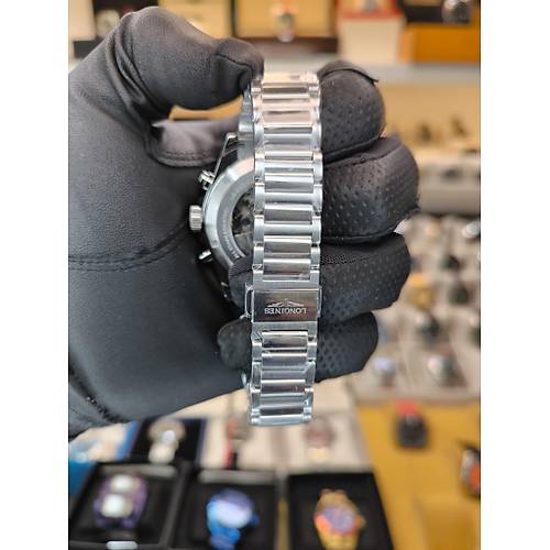 LONGINES CONQUEST L38354326 ETA SAAT