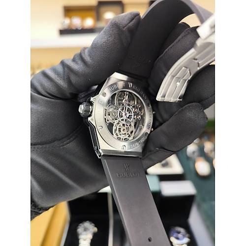HUBLOT BIG BANG BLACK MAGIC TOURBILLON ETA SAAT