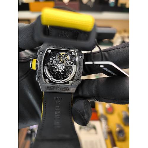 RM 67-02 ALEXANDER ZVEREV LIMITED EDITION OTOMAT�K CARBON