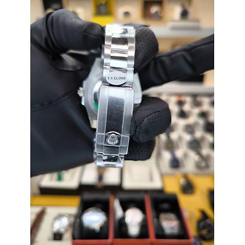 GMT-MASTER II BRUCE WAYNE OYSTER 126710GRNR ETA SAAT