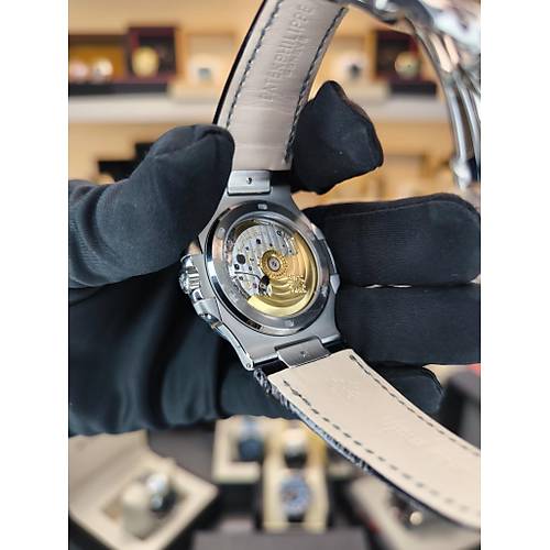 NAUTILUS 5711 ETA SAAT