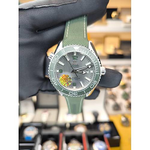 PLANET OCEAN 600M CO-AXIAL CHRONOMETER