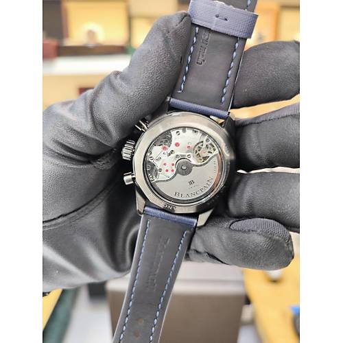 BLANCPAIN FIFTY FATHOMS BATHYSCAPHE BLUE DIAL  ETA SAAT