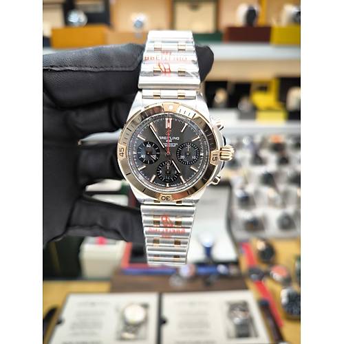 CHRONOMAT B01 42 UBO013 CRONOGRAPH