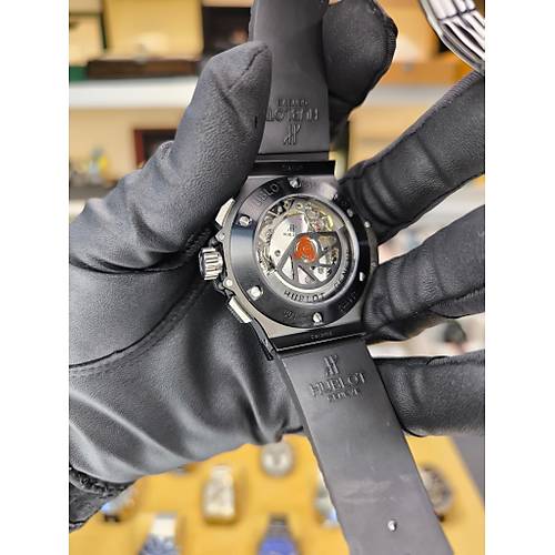 HUBLOT BIG BANG BLACK MAGIC 342.CX.130.RX ETA SAAT
