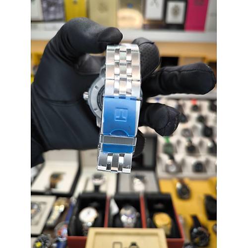 TISSOT SEASTAR 1000 OTOMAT�K