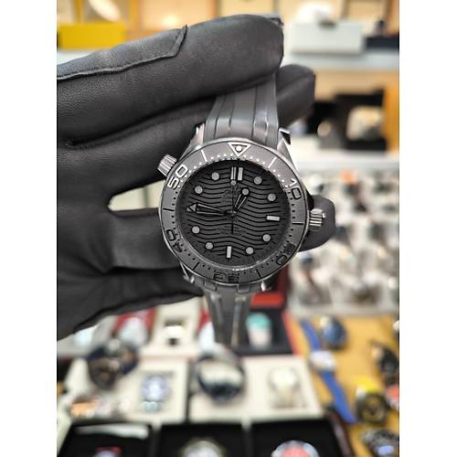 SEAMASTER DIVER 30O ETA SAAT 210.92.44.20.01.003